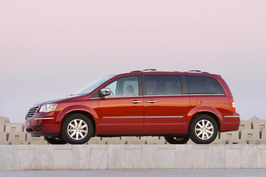  Chrysler Grand Voyager 2008 года  (фото 62 из 108)